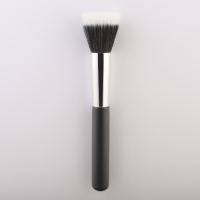 F14 Duo-fibre  Stippling Brush