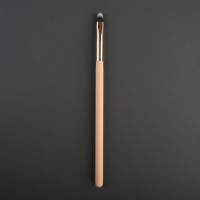 E41 Flat Eyeliner brush