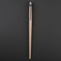 E33 Small Pointed Blending Brush
